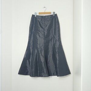 Laura Women's Black Shimmer Metallic Hand Wash Flared A-Line 2000's Skirt Size 6